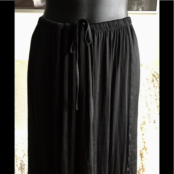 💎Victoria’s Secret 💎Ruffled Wide Leg Lounge Pants - Picture 5 of 9